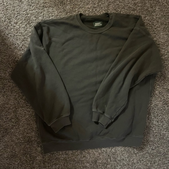 DAILY DRILLS OVERSIZED CREW IN TEDDY! - Picture 3 of 3